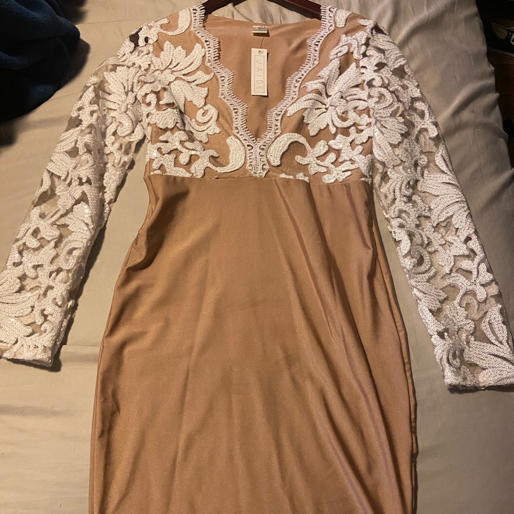 JAIDE White and tan lace dress !